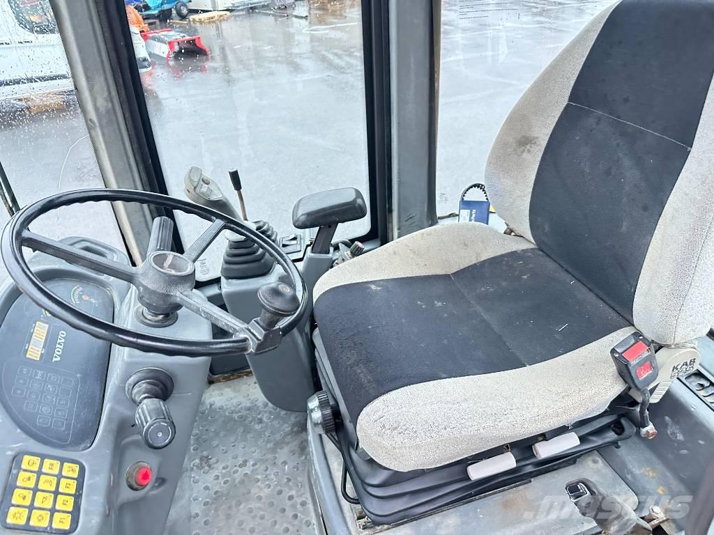 Volvo L30B Carregadeiras de rodas