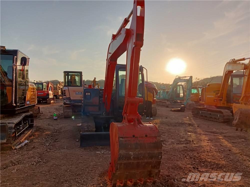 Hitachi ZX60 Miniescavadeiras
