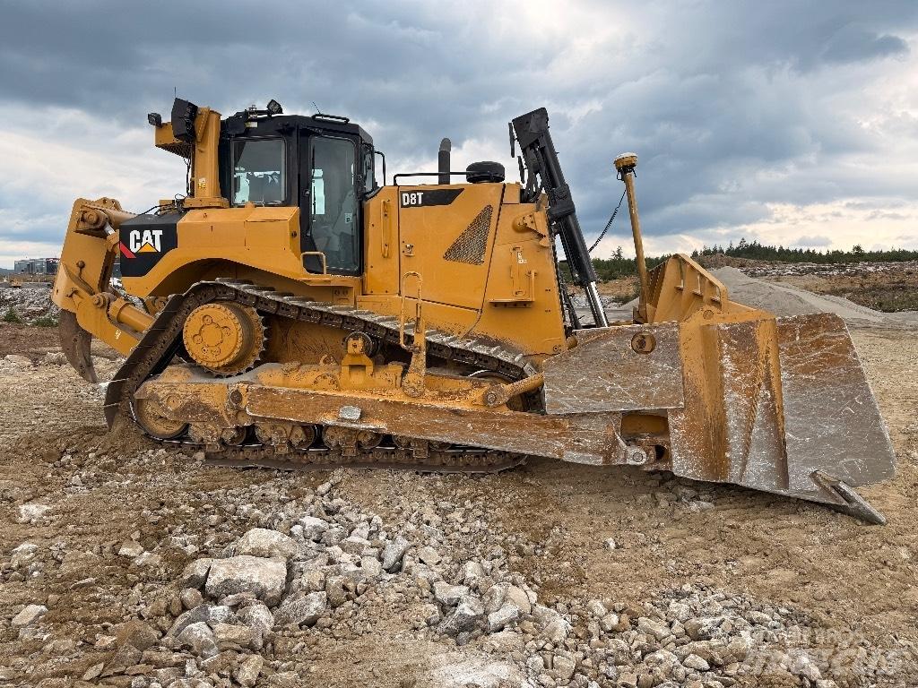 CAT D 8 T Dozers - Tratores rastos