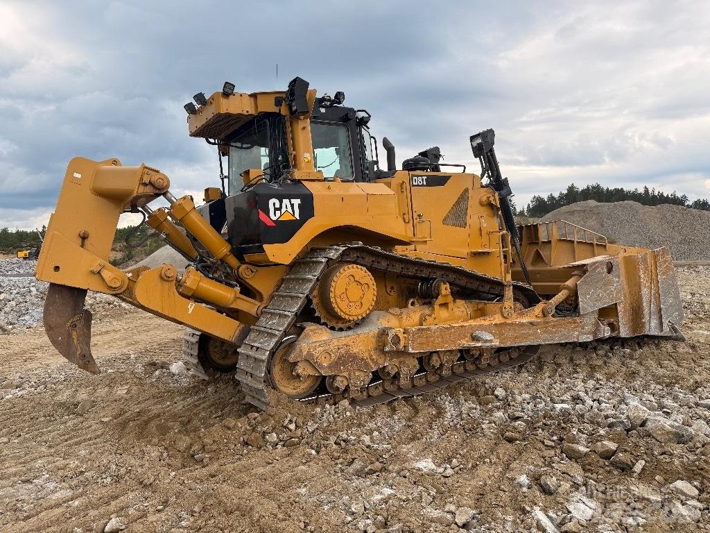 CAT D 8 T Dozers - Tratores rastos