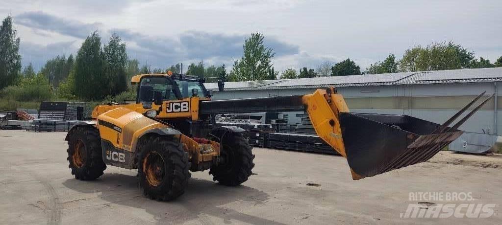 JCB 532-70AGS Carregadora multifunções
