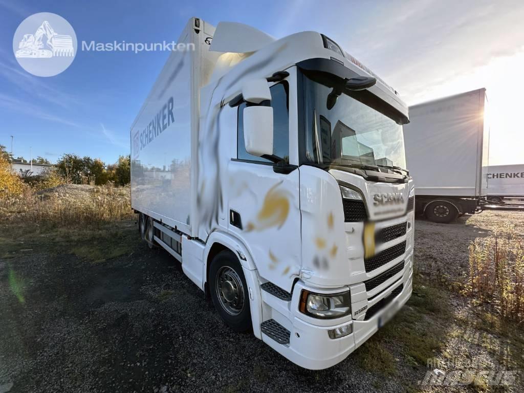 Scania R 580 Caminhões de caixa fechada