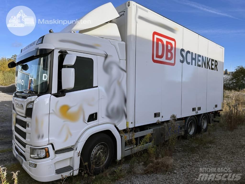 Scania R 580 Caminhões de caixa fechada