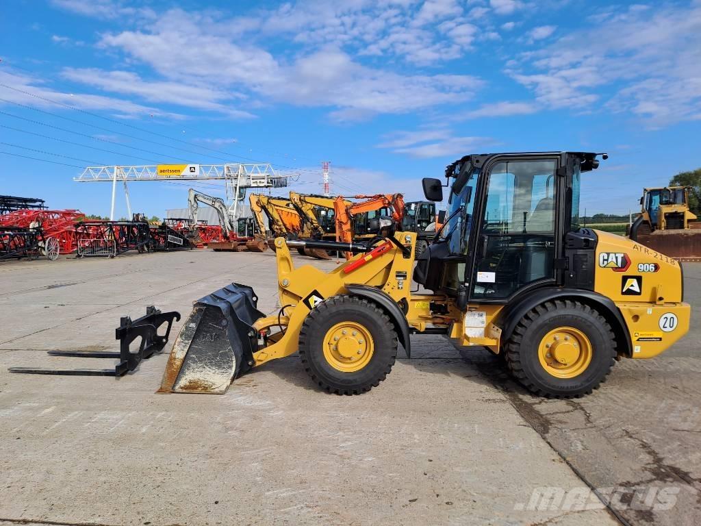 CAT 906 (Bucket + Forks) Carregadeiras de rodas