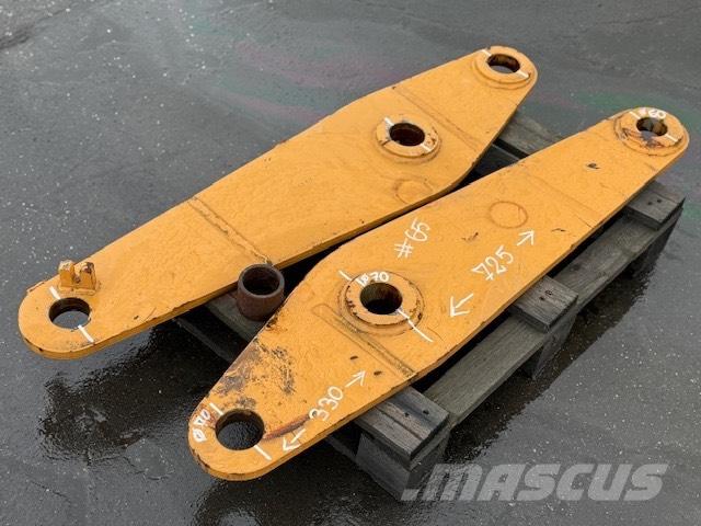 CNH BUCKET LINK Baldes