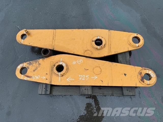 CNH BUCKET LINK Baldes