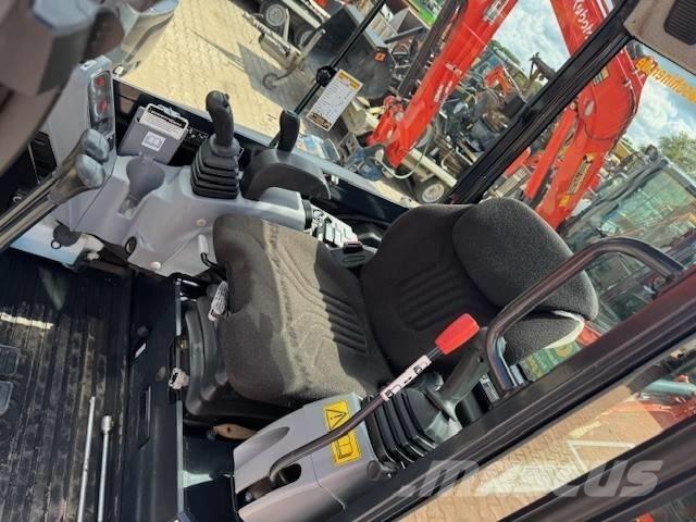Kubota KX 027-4 Miniescavadeiras