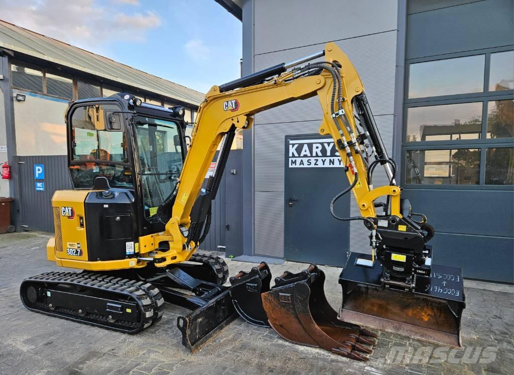CAT 302.7 CR Miniescavadeiras