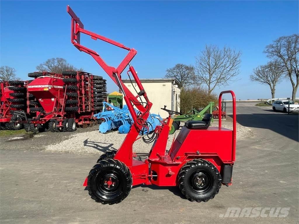 Weidemann 1302 Mini carregadoras