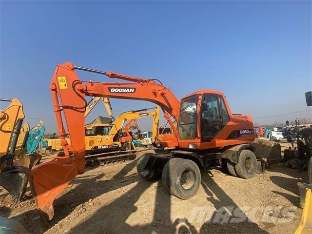 Doosan DH150LC-7 Escavadeiras de esteiras