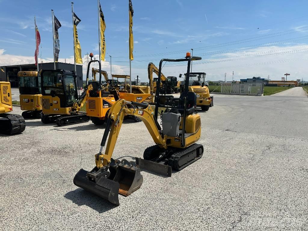CAT 300.9 D Miniescavadeiras