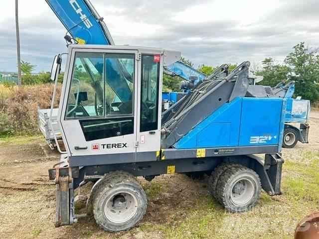 Fuchs MHL 320 Manipuladores de lixo / indústia