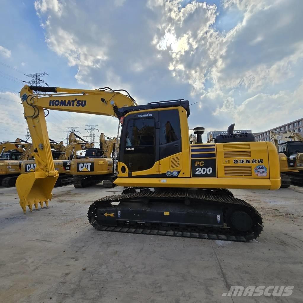 Komatsu PC 200-8 Escavadeiras de esteiras
