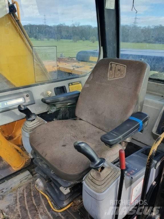 JCB JS 130 Escavadeiras de esteiras