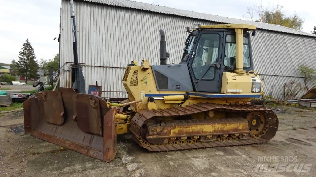 Komatsu D 41 P-6 Dozers - Tratores rastos