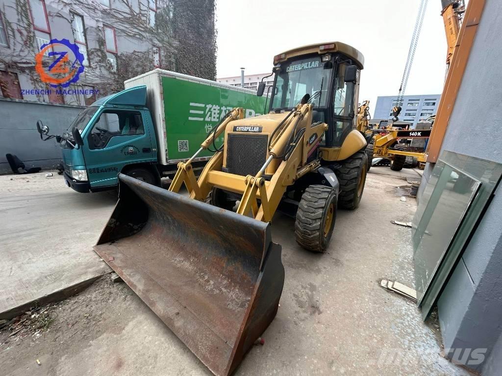 CAT 420 F Retroescavadeiras