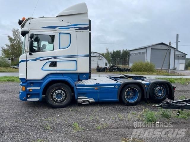 Scania R520 6X2 Cavalos Mecânicos