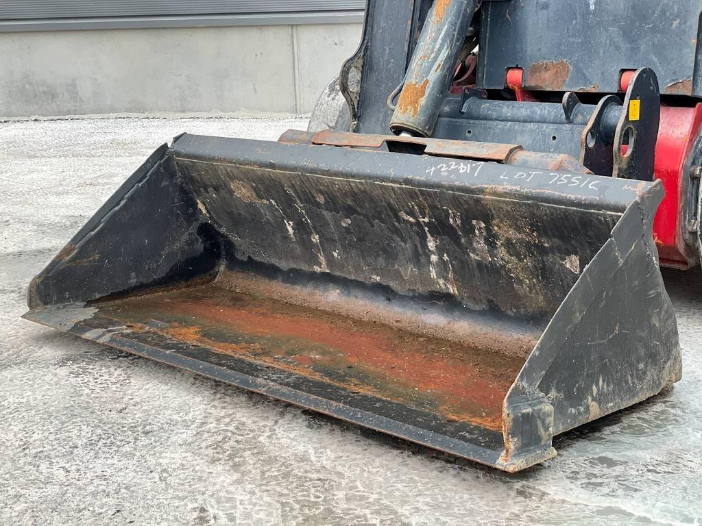 JCB R260 Minicarregadeiras