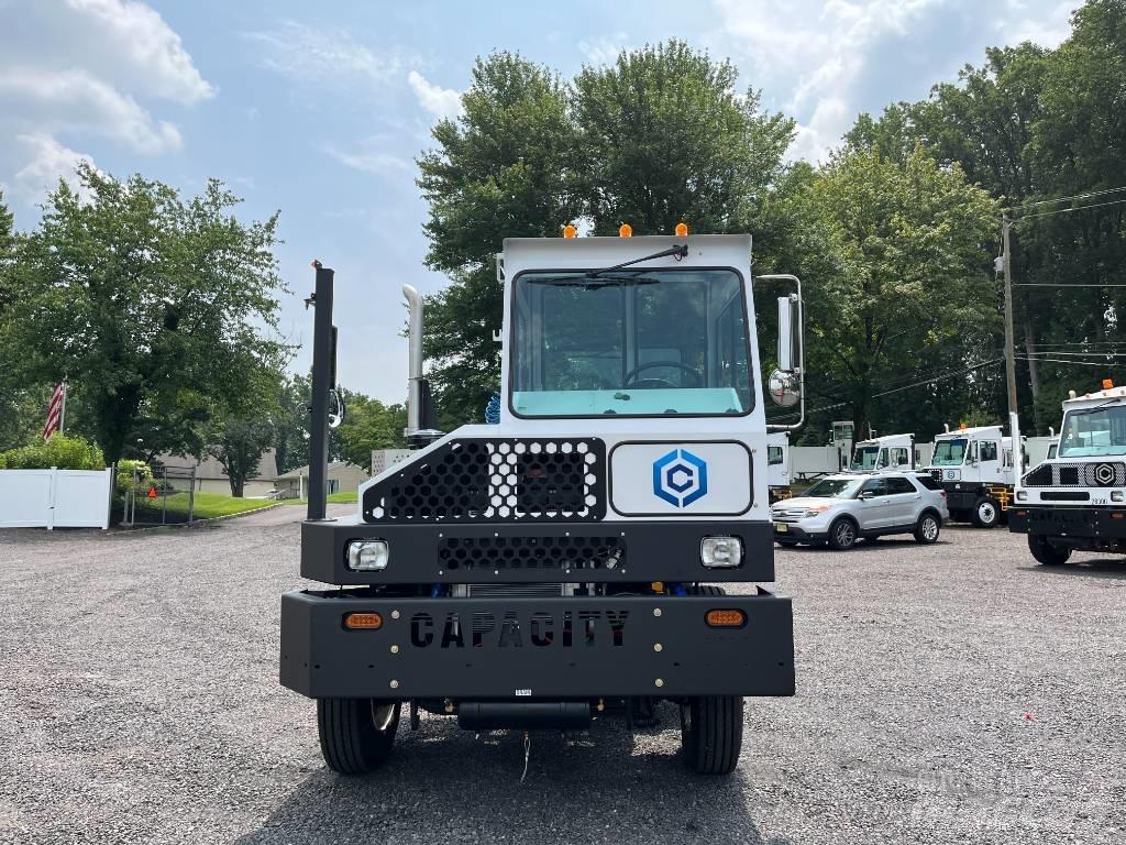 Capacity TJ5000 Tractores terminais