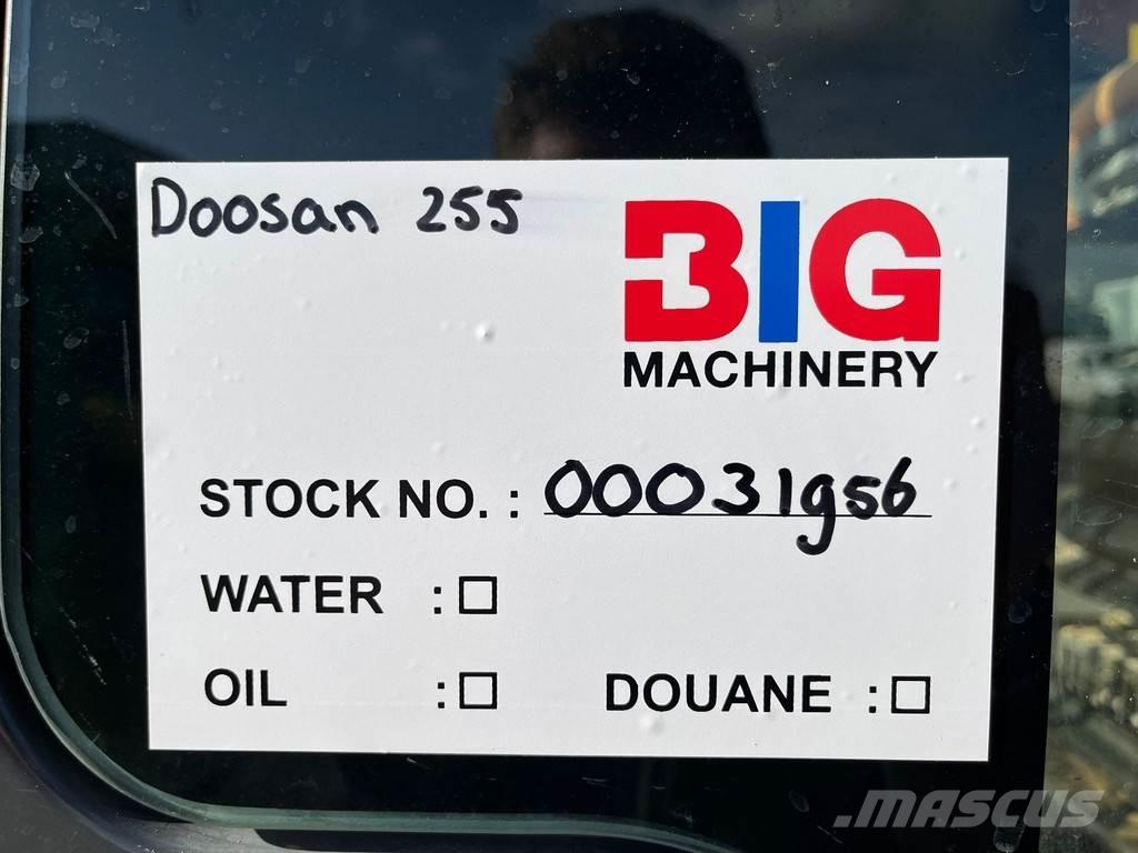 Doosan DX255LC-3 Escavadeiras de esteiras