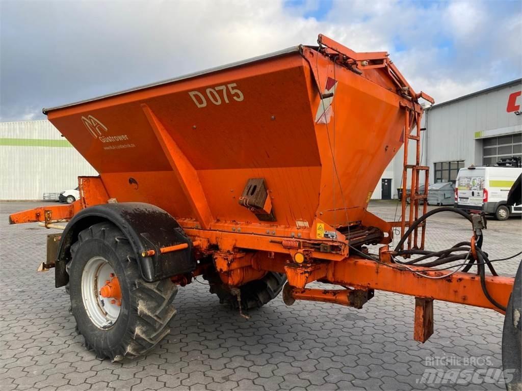  GÜSTROWER D075 Espalhadores de minério