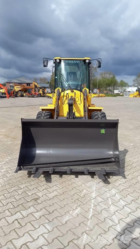 Volvo L 30 G Carregadeiras de rodas