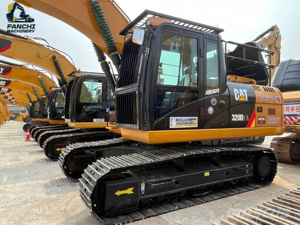 CAT 320D Escavadoras Midi 7t - 12t