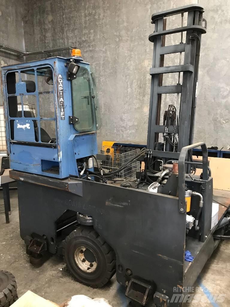 Combilift C 4000 Carregadores laterais