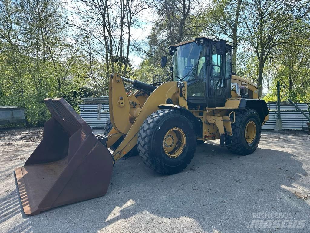 CAT 930M Carregadeiras de rodas
