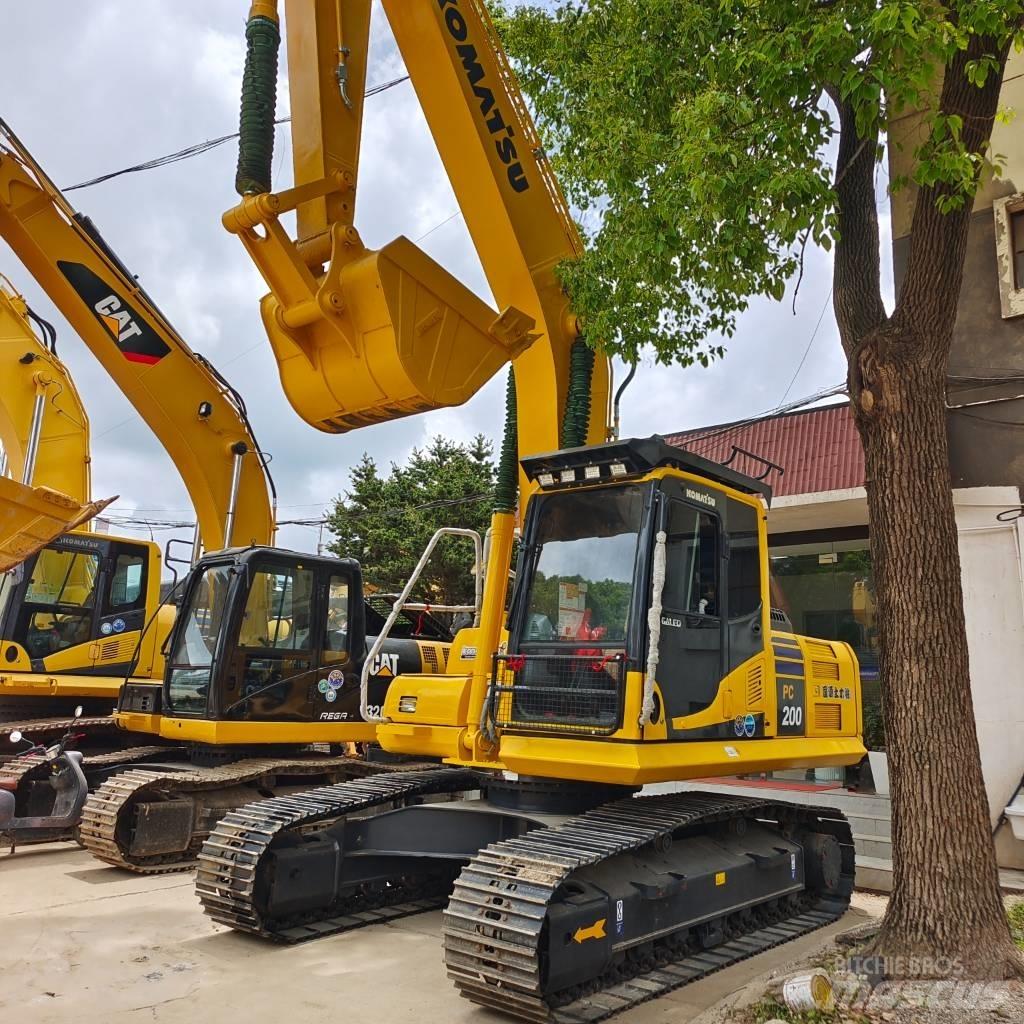 Komatsu PC 200 Escavadeiras de esteiras