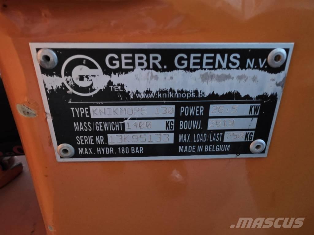 Knikmops KM 130 Mini carregadoras