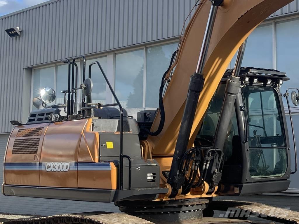 CASE CX 300 D       2017 Escavadeiras de esteiras