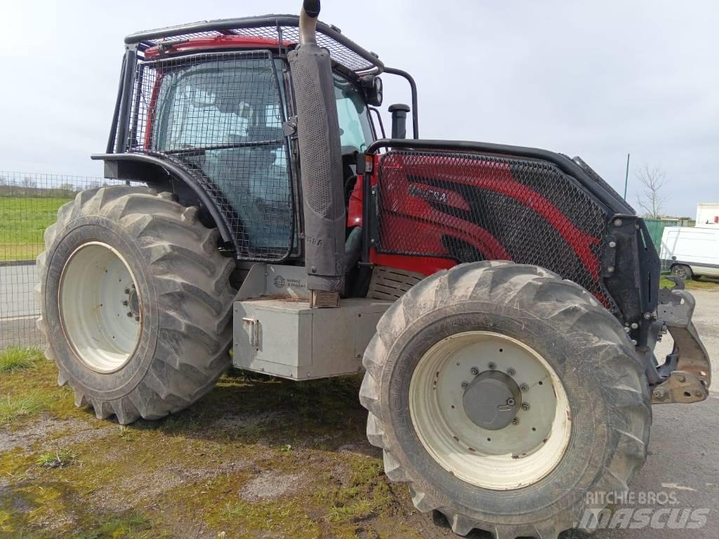 Valtra T 234 Direct Tractores florestais