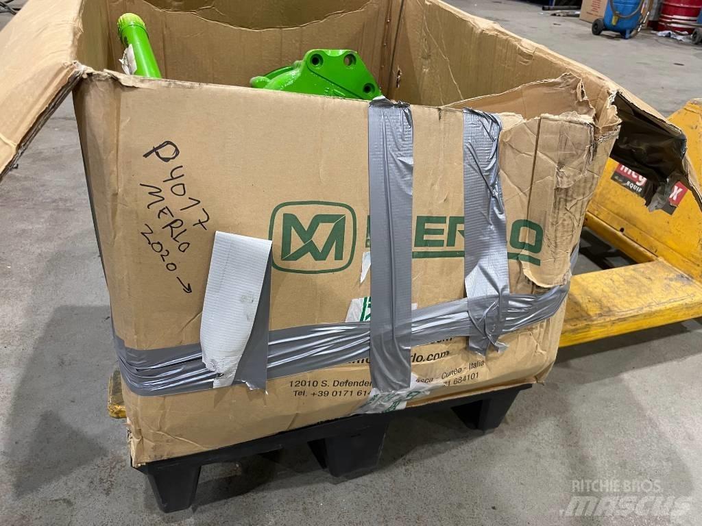Merlo P 40.17 Eixos