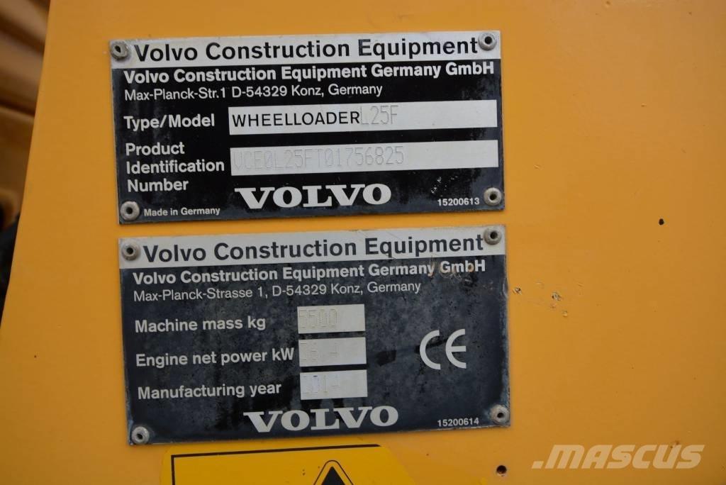 Volvo L 25 F Carregadeiras de rodas