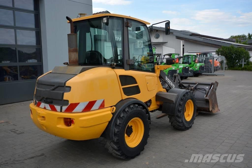 Volvo L 25 F Carregadeiras de rodas