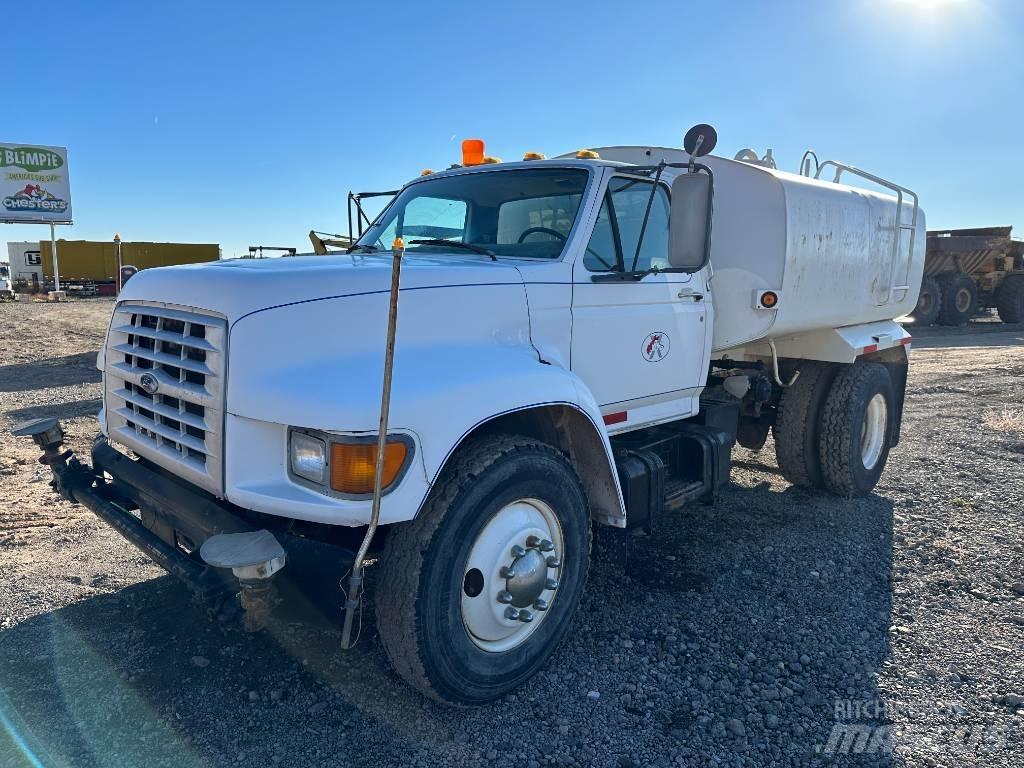 Ford F 800 Auto-tanques