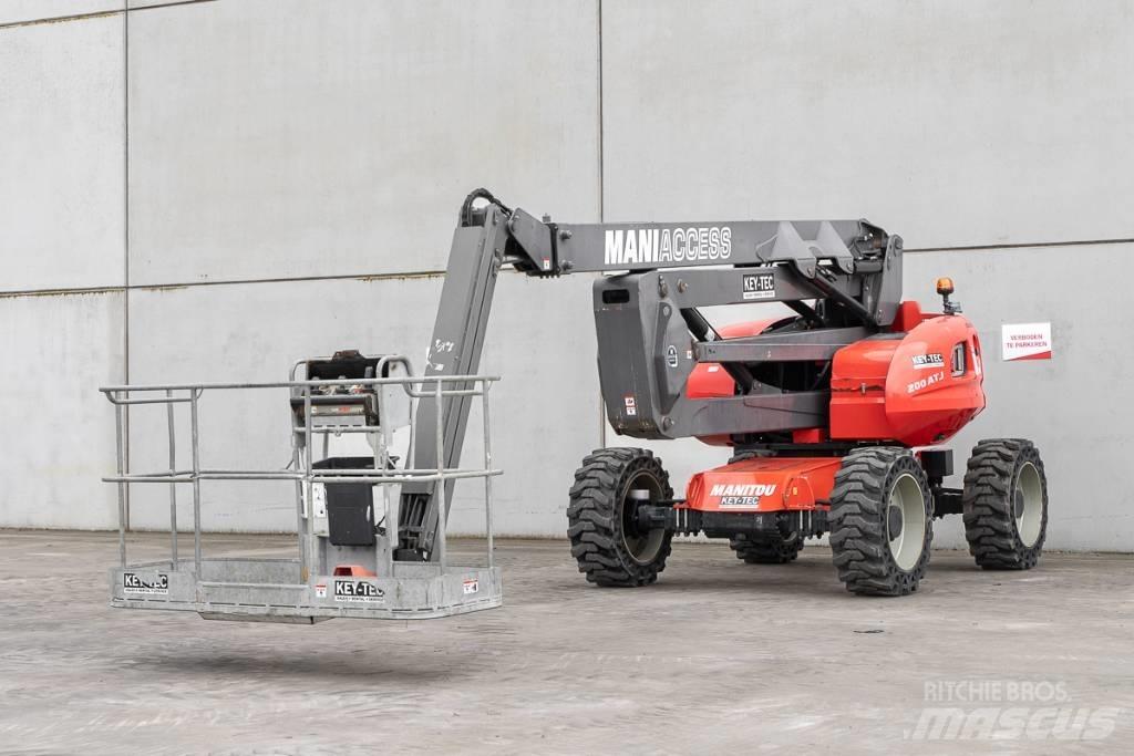 Manitou 200 ATJ Elevadores braços articulados