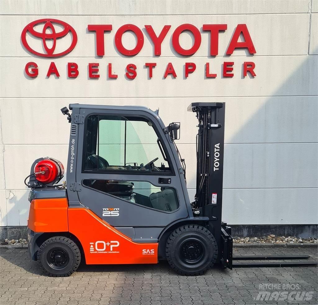 Toyota 02-8FGF25 Empilhadores a gás