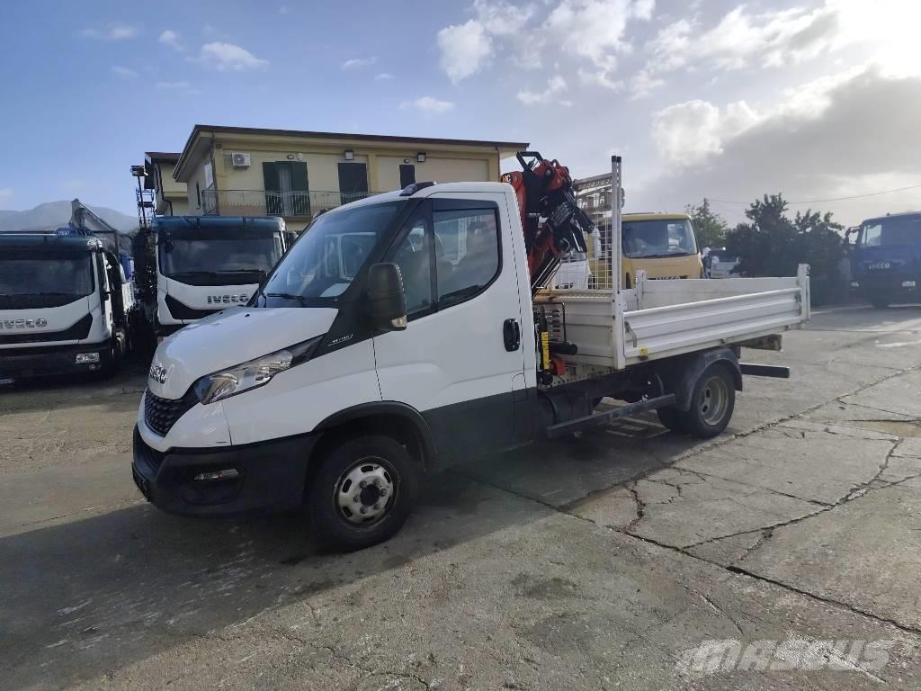 Iveco Daily 35-120 Camiões grua