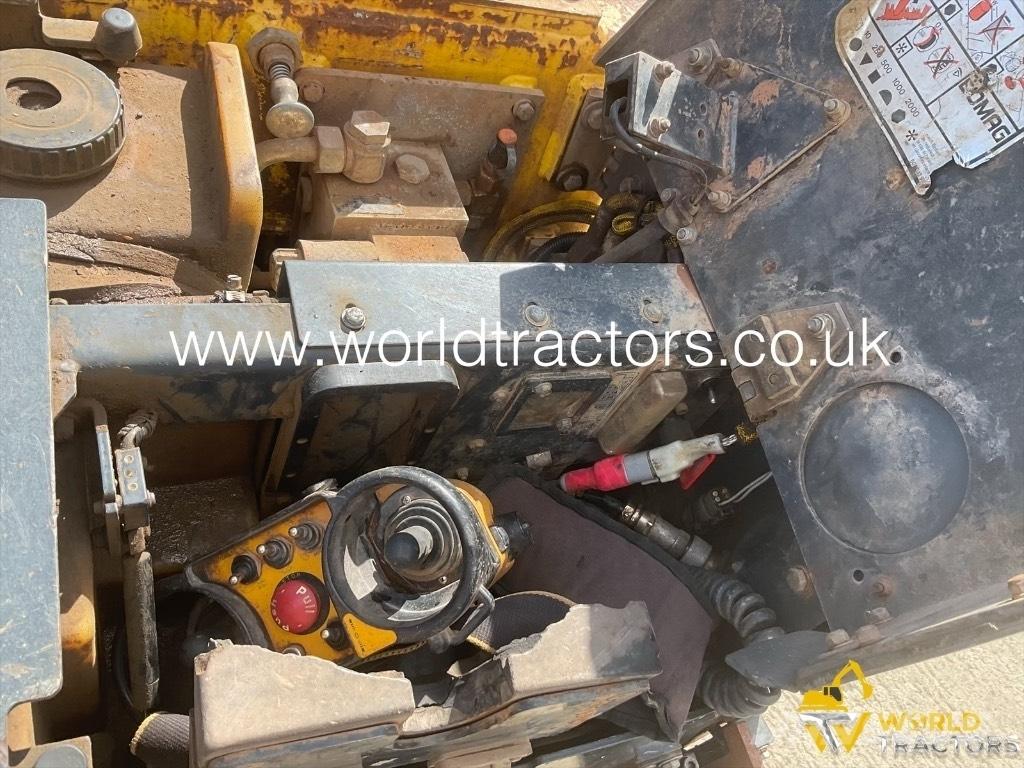 Bomag BMP 851 Vibradores