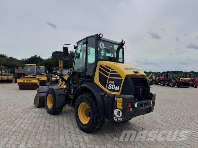 Komatsu WA 80 M Carregadeiras de rodas