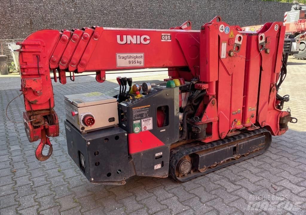 Unic URW-095 Gruas de rastos