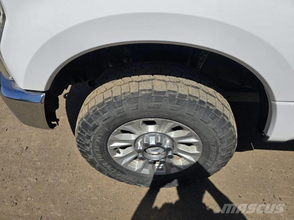 Ford F 250 FX4 Outros
