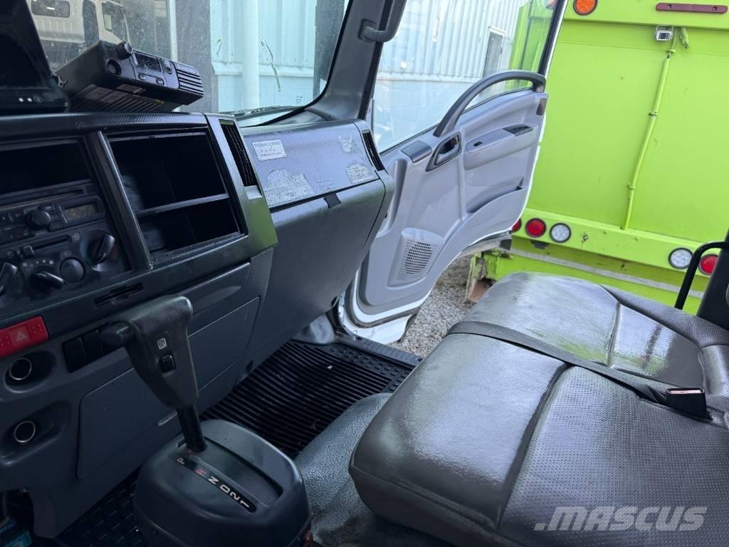 Isuzu NRR Camiões de lixo