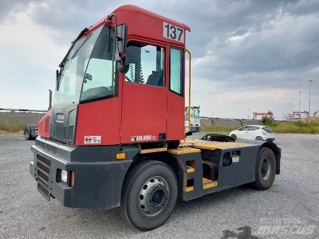 Kalmar T2 Tractores terminais