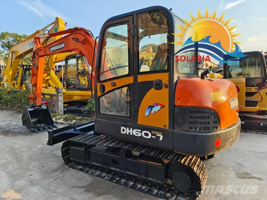 Doosan DH 60-7 Miniescavadeiras