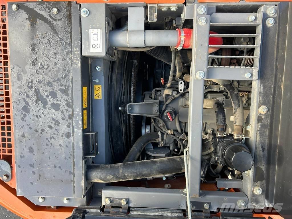 Hitachi ZX 130-6 Escavadeiras de esteiras