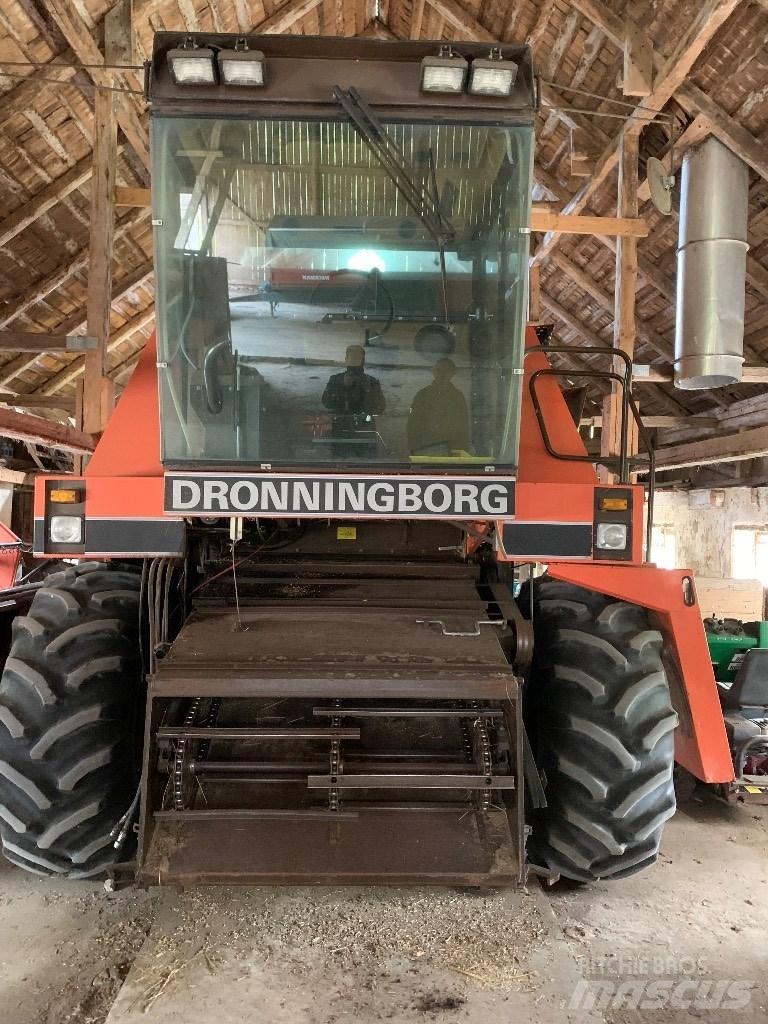 Dronningborg 7200 Ceifeiras debulhadoras