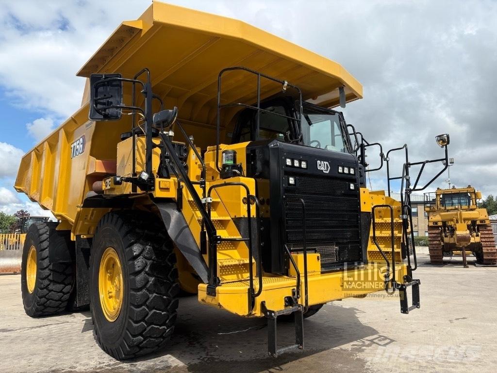 CAT 775 G Camiőes basculantes rígidos